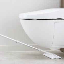 トイレ掃除おススメ！宙に浮いているリクシルのフロートトイレが選ばれる理由
