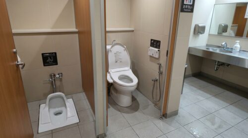 なぜ海外のトイレはウォシュレットが無いのか?日本との文化的な違いを徹底解説